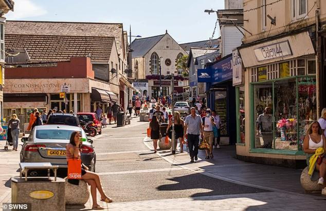 Entire Flat In Newquay, 2 Minutes Walk To The And Clubs! Apartment
